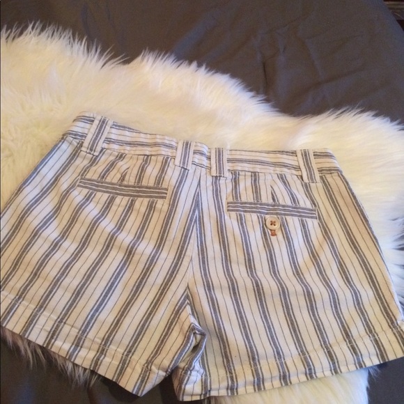 J. Crew City Fit Striped Shorts - Picture 4 of 5